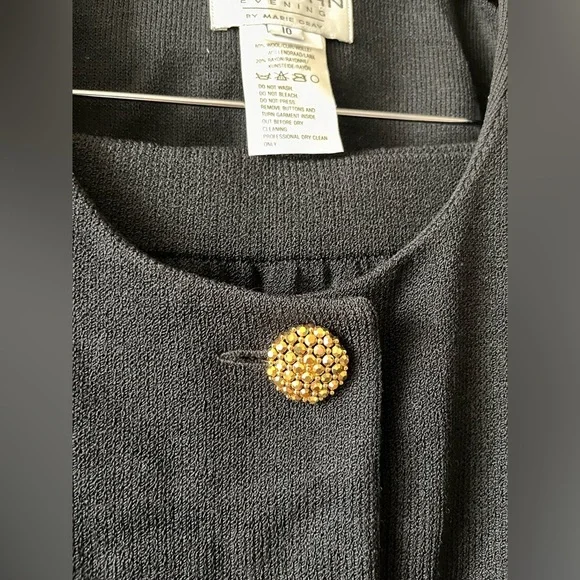 St.John Collection Wool Black Jacket Blazer and Skirt SET with Gold Buttons - 10 - Picture 4 of 11